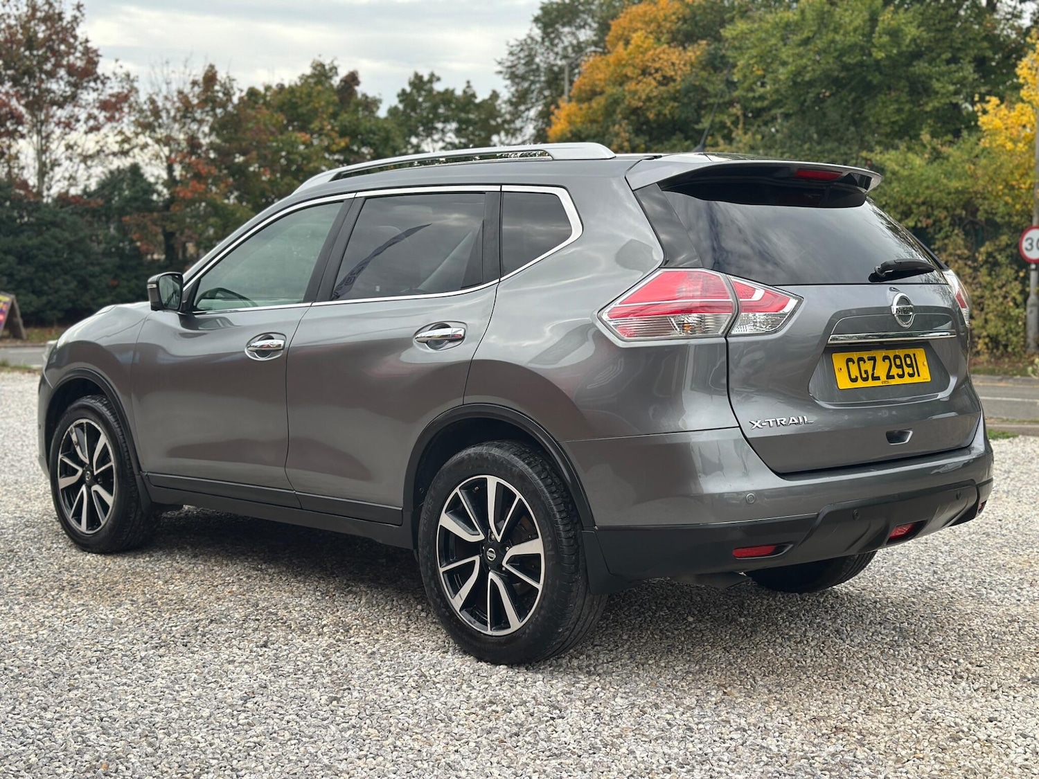 Used Nissan X-Trail 2016 for sale - 76043201: Photo 4