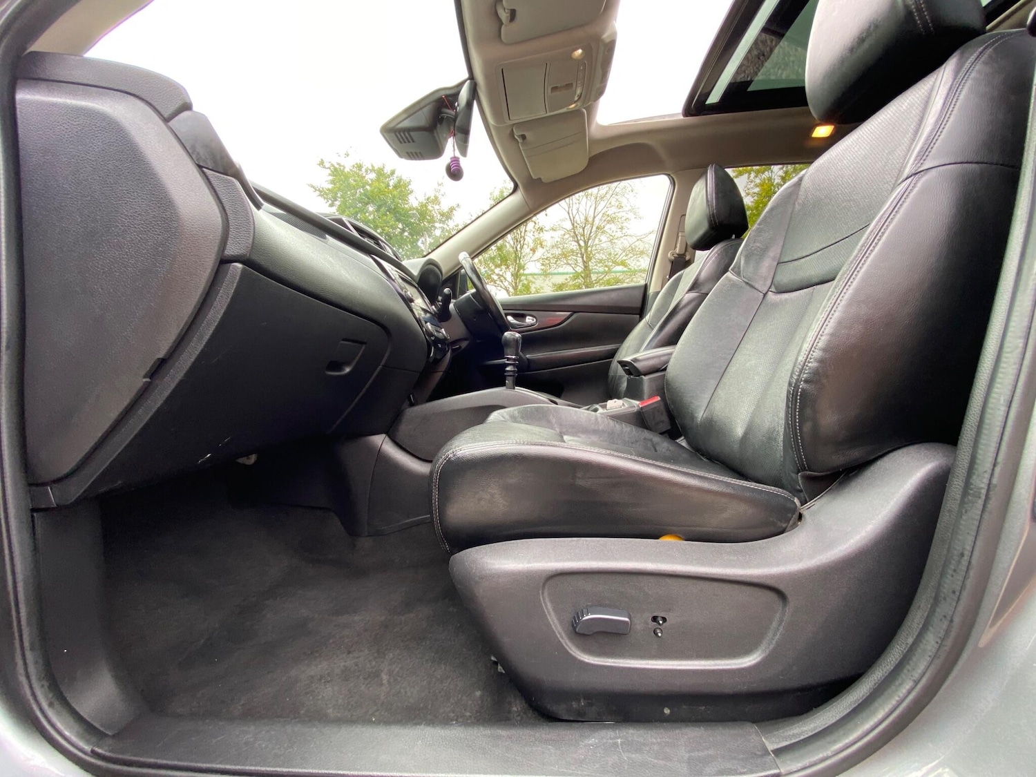 Used Nissan X-Trail 2016 for sale - 76043201: Photo 55