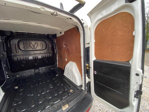 Used Fiat Doblo 2019 for sale - 76239165: Photo 19
