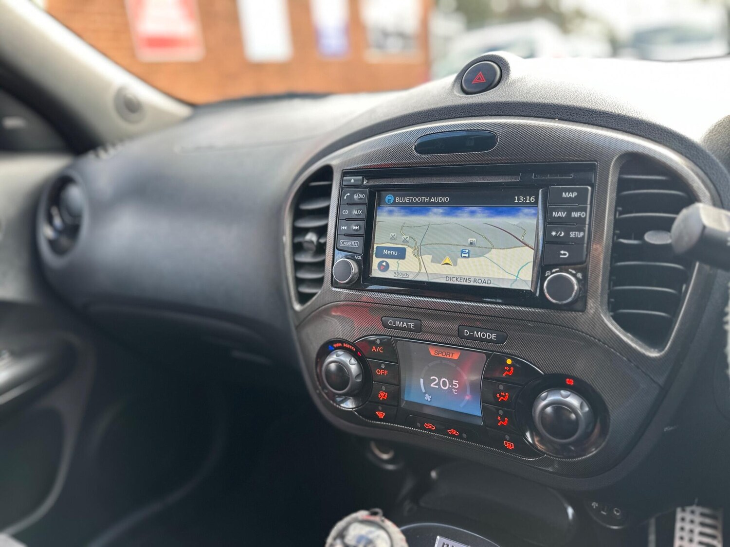 Used Nissan Juke 2015 for sale - 77838856: Photo 15