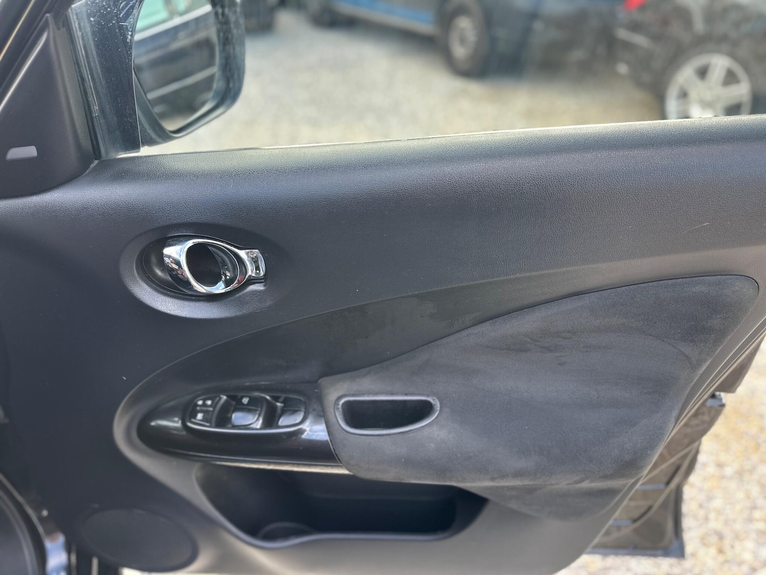 Used Nissan Juke 2015 for sale - 77838856: Photo 32