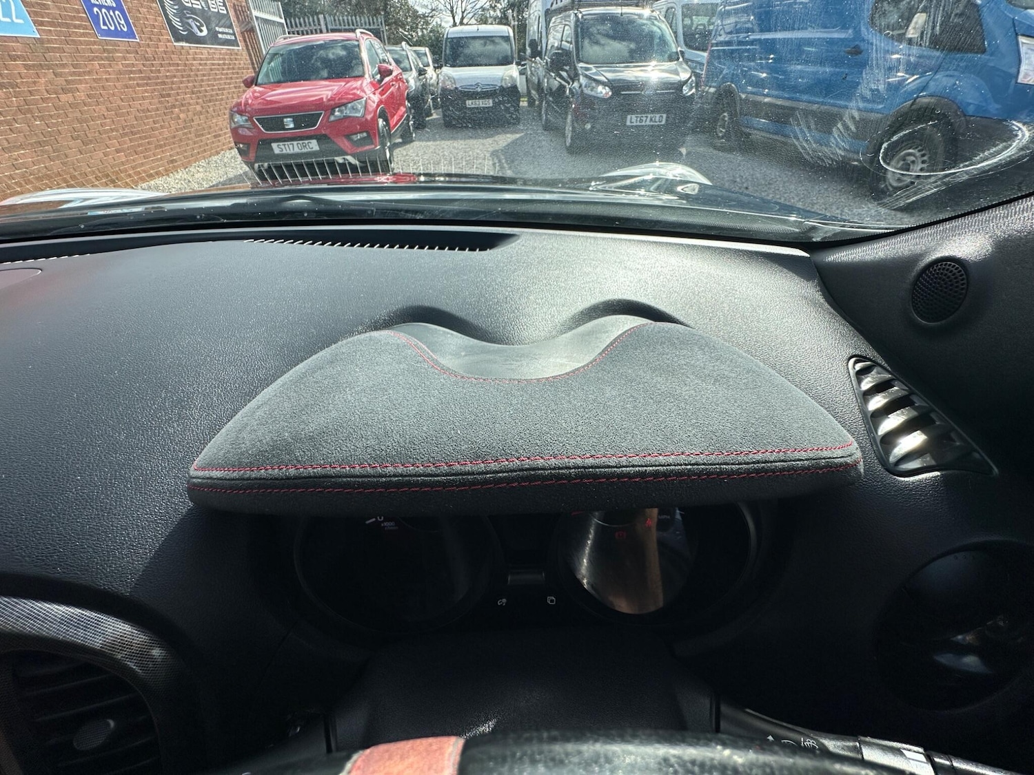 Used Nissan Juke 2015 for sale - 77838856: Photo 64