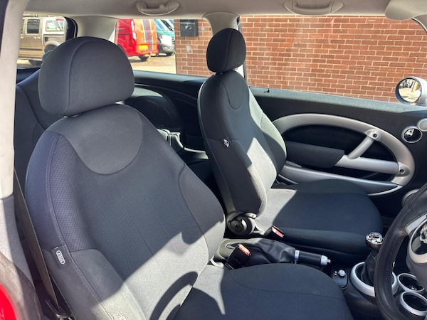Used MINI Hatch 2006 for sale - 76072853: Photo 23