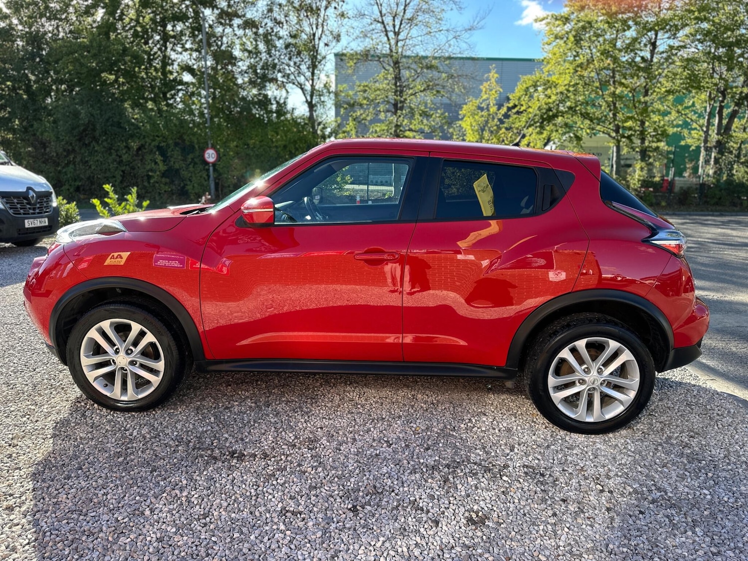 Used Nissan Juke 2017 for sale - 76031695: Photo 16