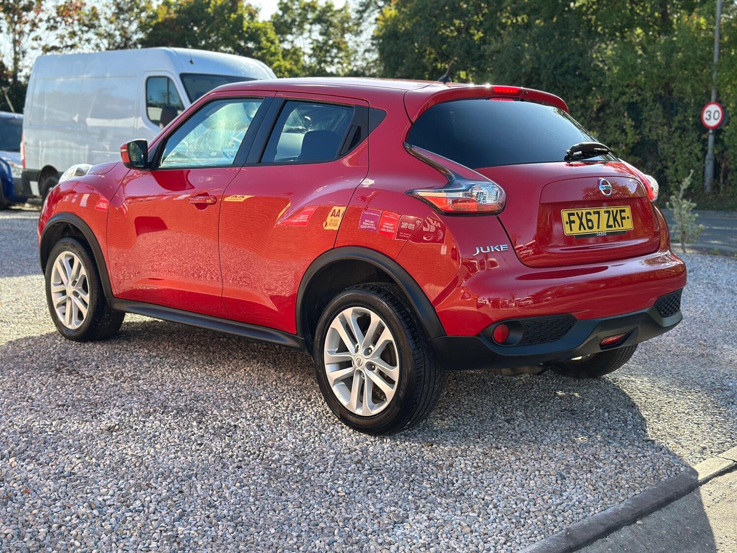 Used Nissan Juke 2017 for sale - 76031695: Photo 4