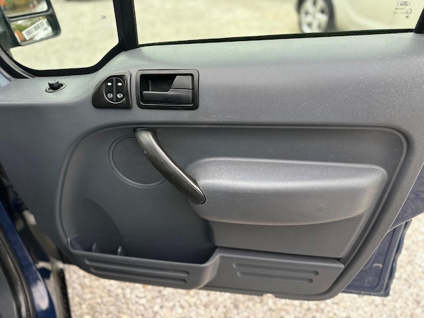 Used Ford Transit Connect 2007 for sale - 76151195: Photo 18