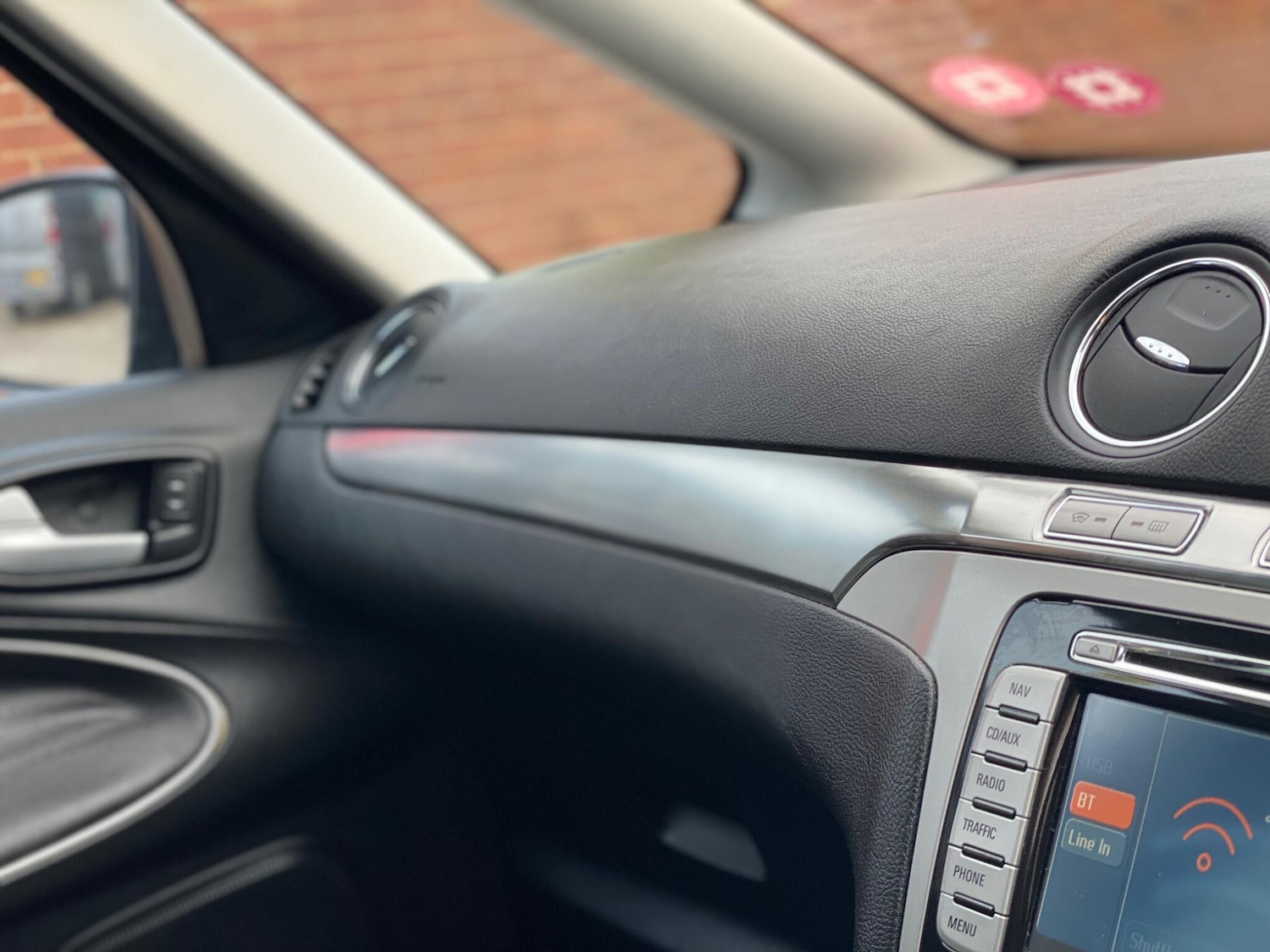 Used Ford S-Max 2010 for sale - 76399008: Photo 24