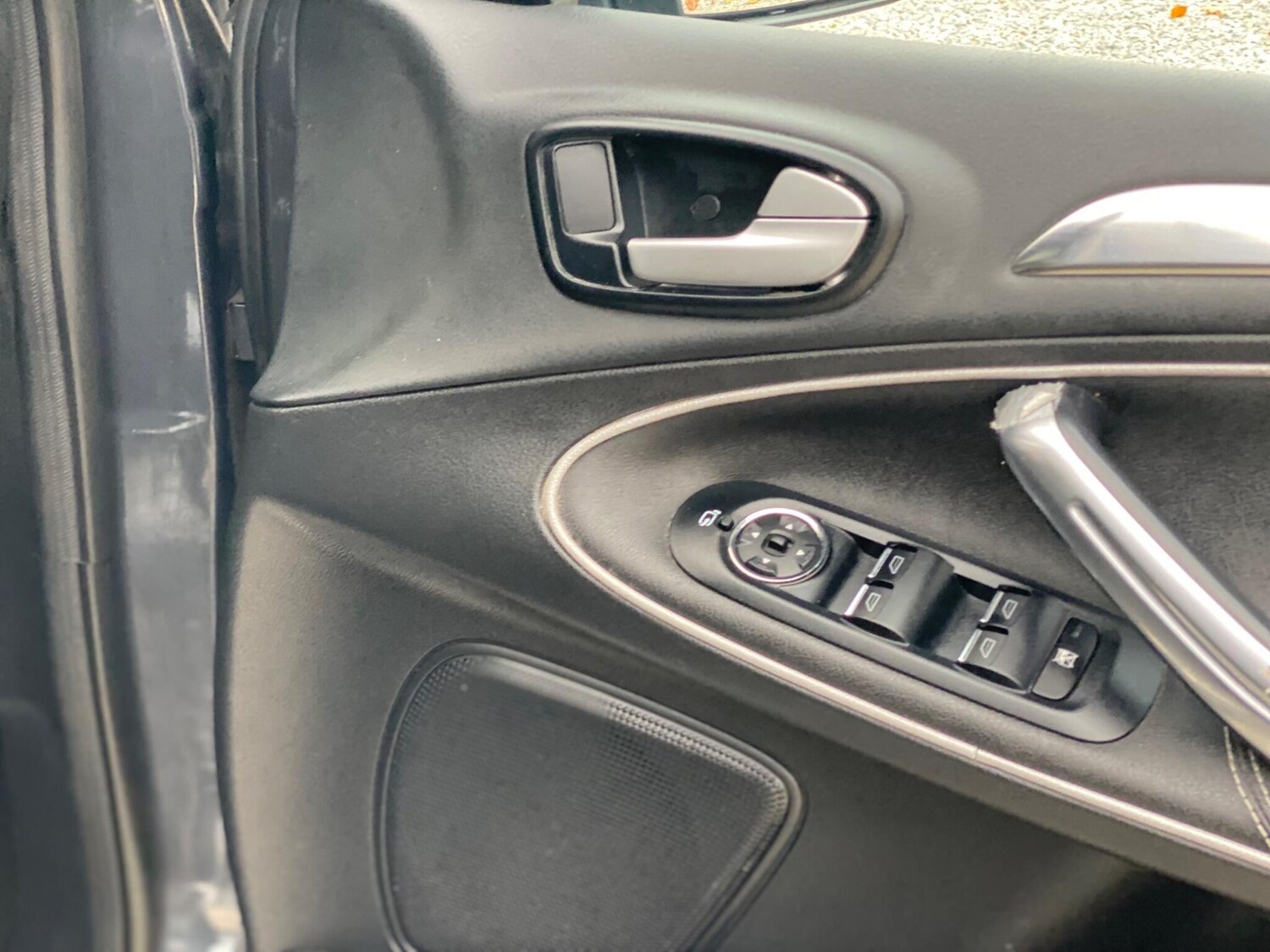 Used Ford S-Max 2010 for sale - 76399008: Photo 48