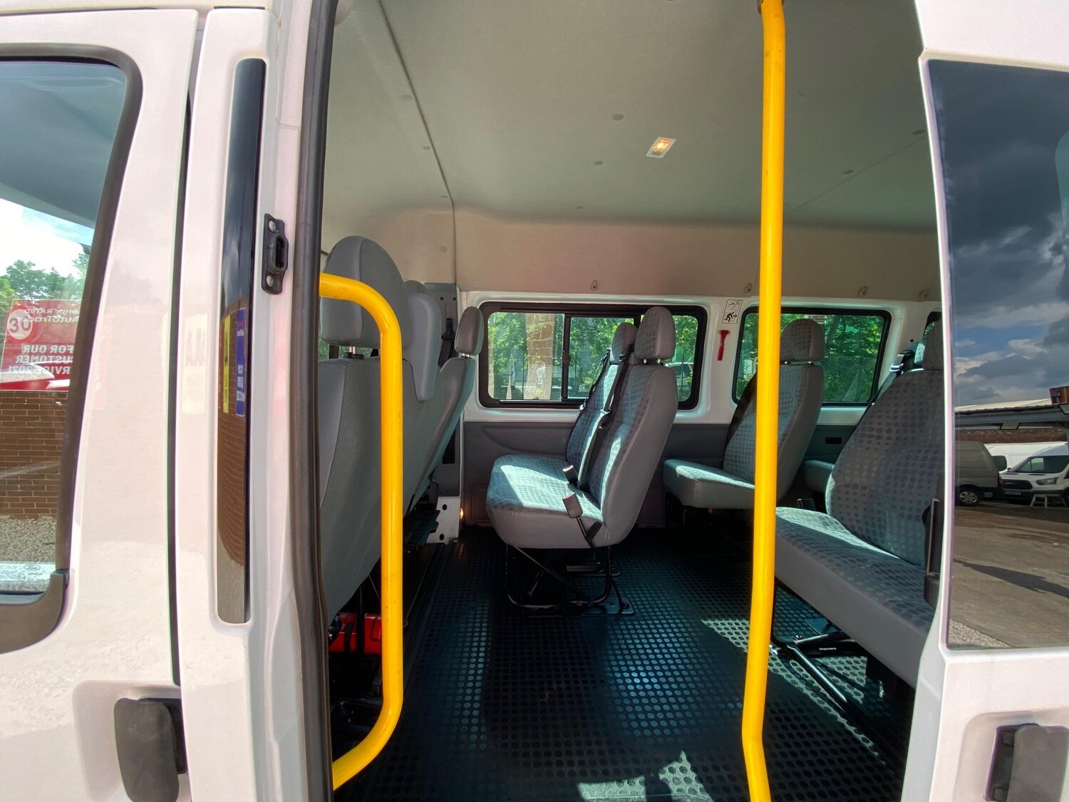 Vehicle 44