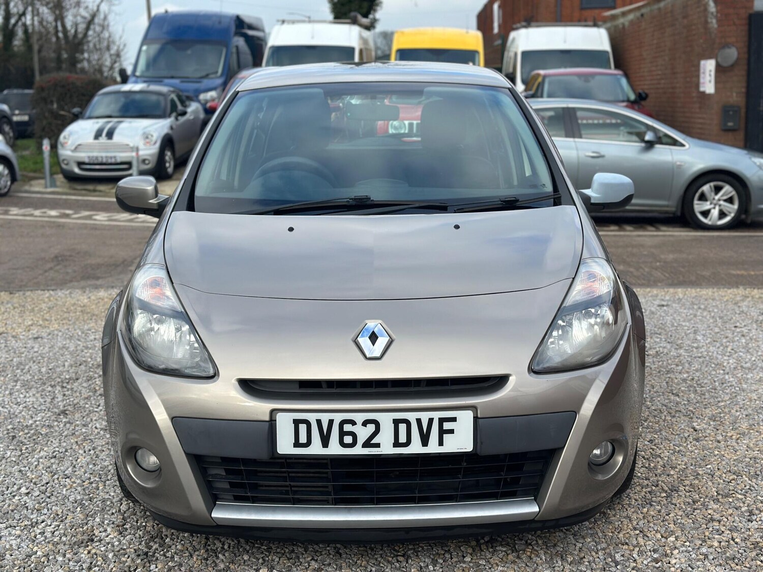 Used Renault Clio 2012 for sale - 77377137: Photo 14