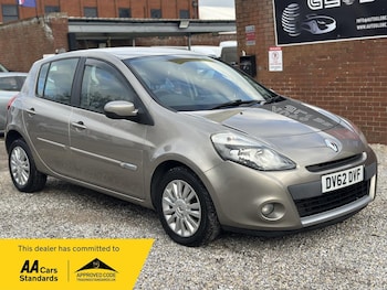 Used Renault Clio 2012 for sale - 77377137: Photo