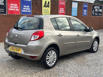 Used Renault Clio 2012 for sale - 77377137: Photo
