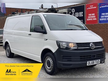 Used Volkswagen Transporter 2018 for sale - 78404688: Photo