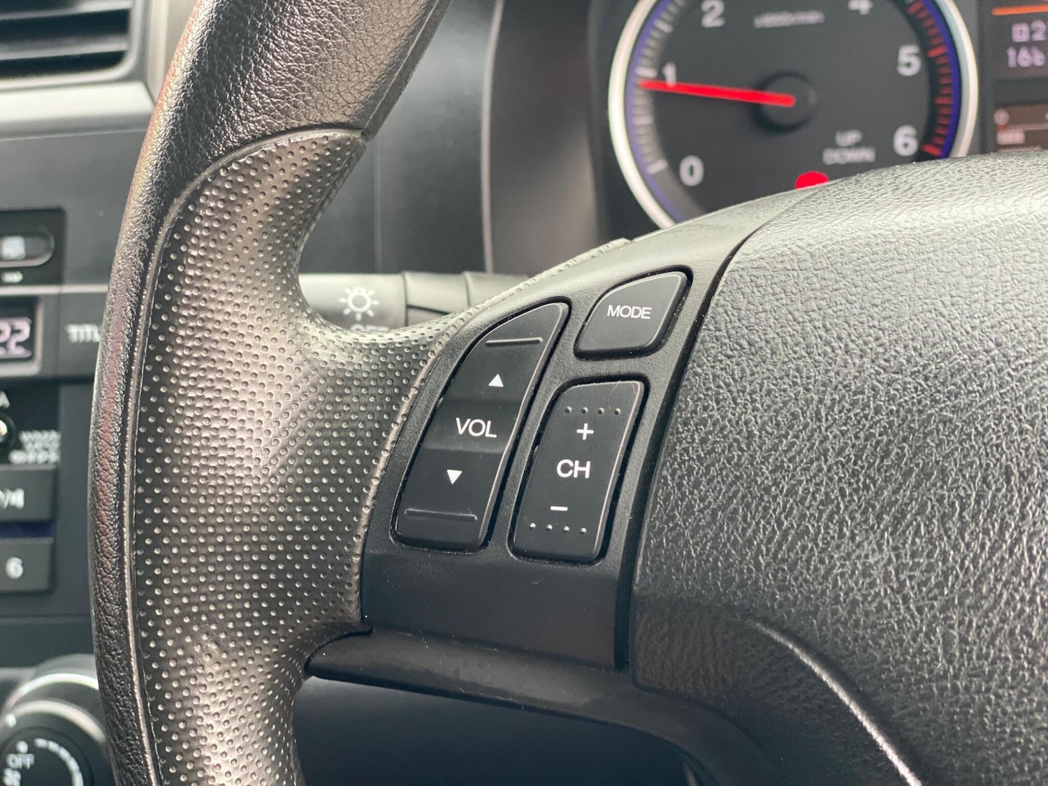 Used Honda CR-V for sale - 76996332: Photo 40