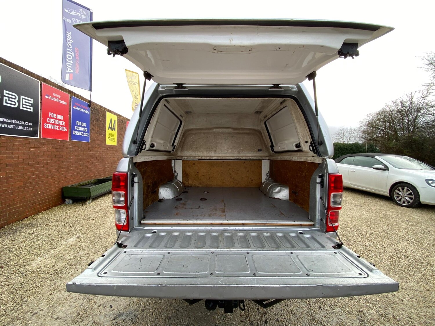 Vehicle 44