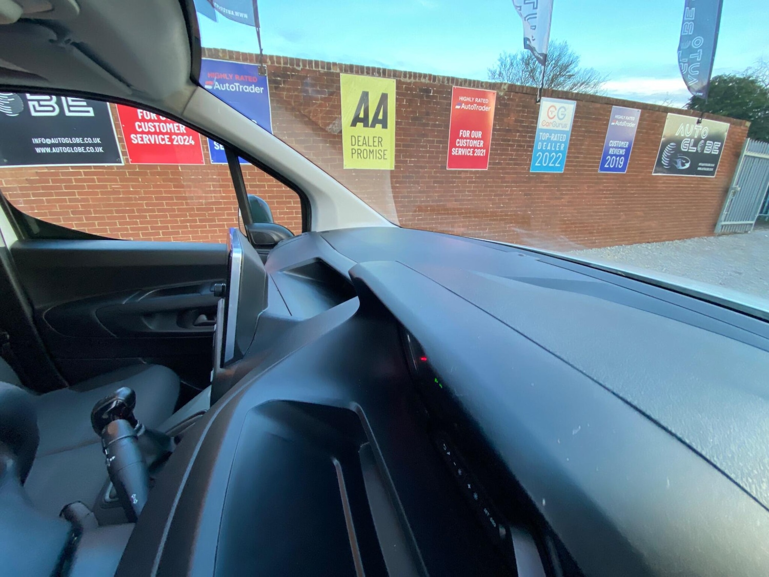 Used Peugeot Partner 2021 for sale - 76715366: Photo 31