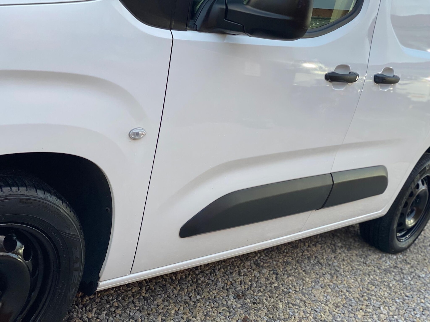 Used Peugeot Partner 2021 for sale - 76715366: Photo 37