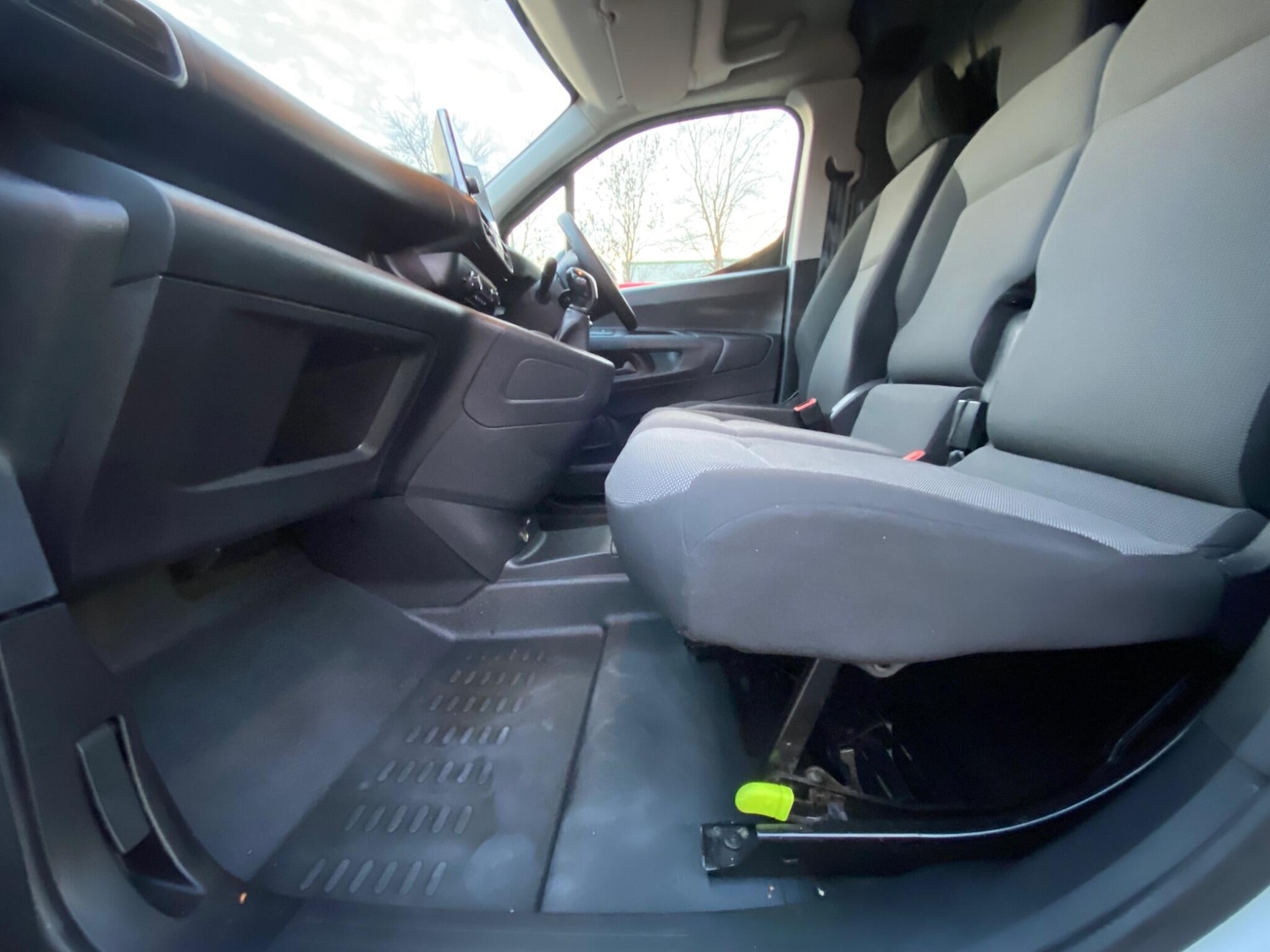 Used Peugeot Partner 2021 for sale - 76715366: Photo 38