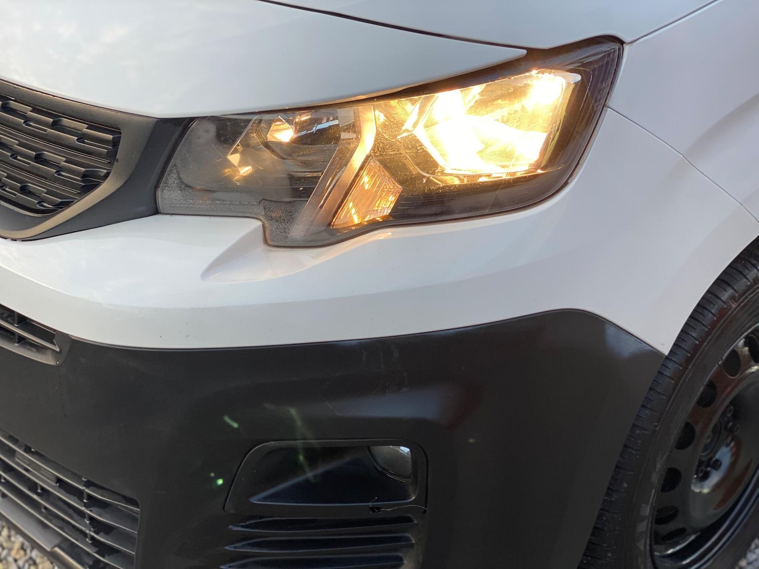 Used Peugeot Partner 2021 for sale - 76715366: Photo 42