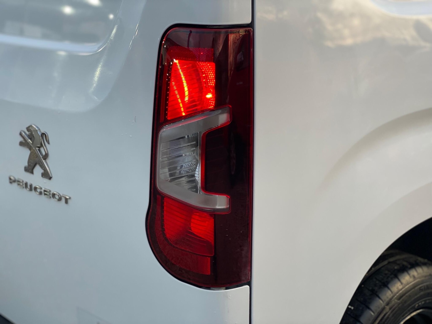 Used Peugeot Partner 2021 for sale - 76715366: Photo 44