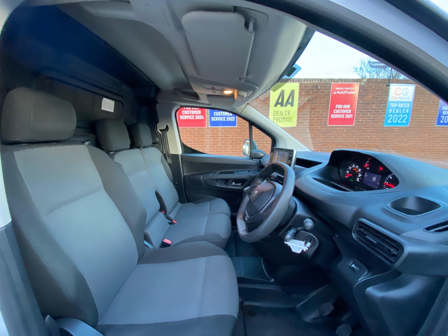 Used Peugeot Partner 2021 for sale - 76715366: Photo 52