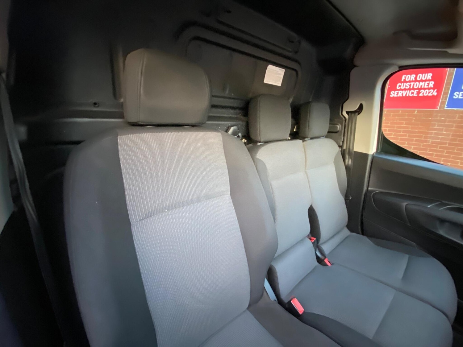 Used Peugeot Partner 2021 for sale - 76715366: Photo 9