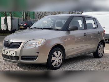 Used Skoda Fabia 2009 for sale - 77838983: Photo
