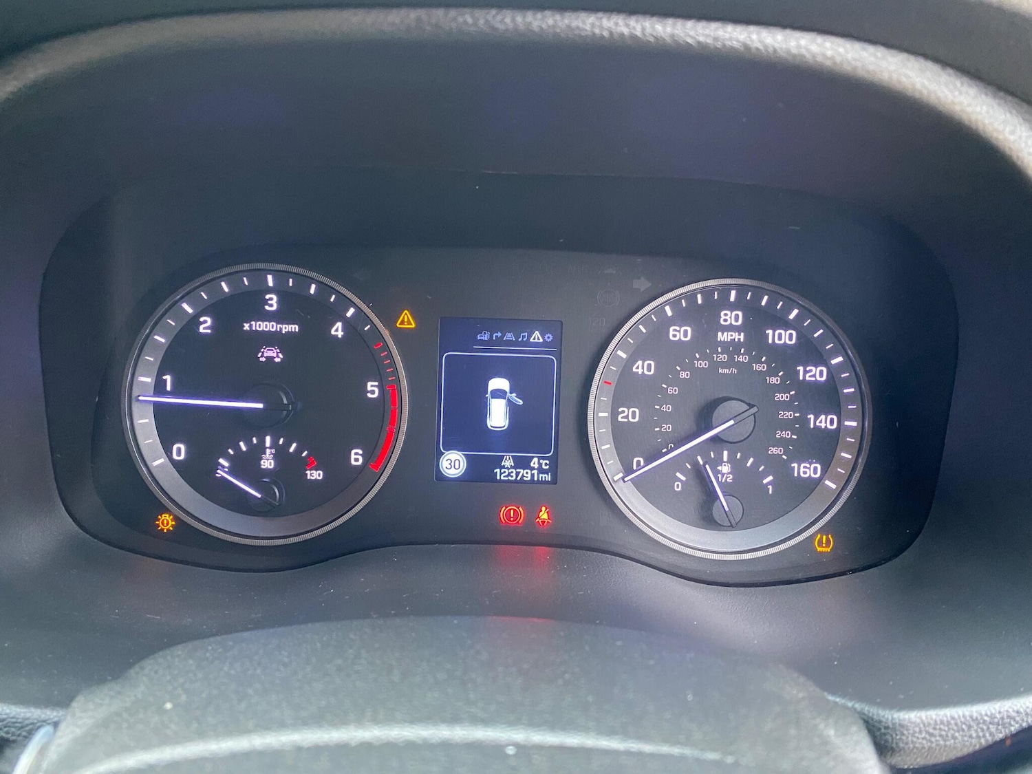 Used Hyundai TUCSON 2016 for sale - 77156211: Photo 10