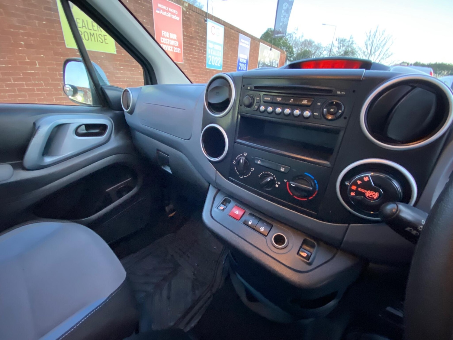 Used Peugeot Partner Tepee 2012 for sale - 77441018: Photo 16