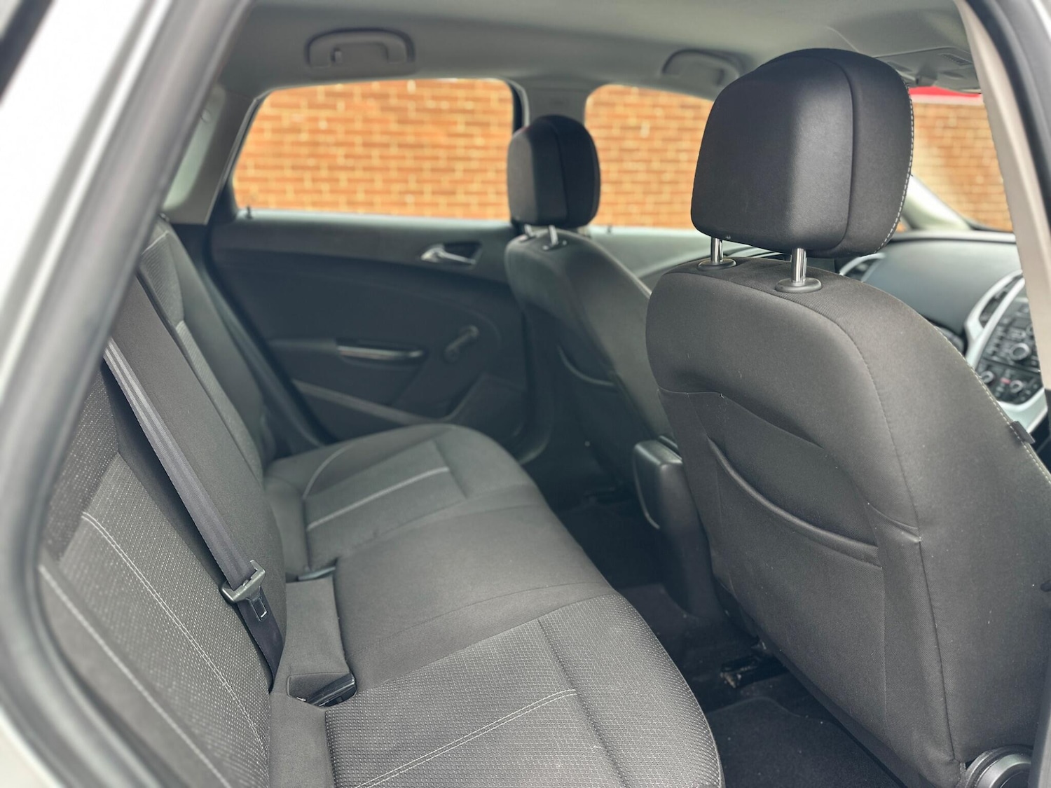 Used Vauxhall Astra 2015 for sale - 76152361: Photo 18