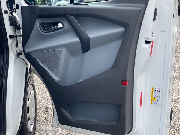 Used Ford Transit Custom 2018 for sale - 75657520: Photo 50