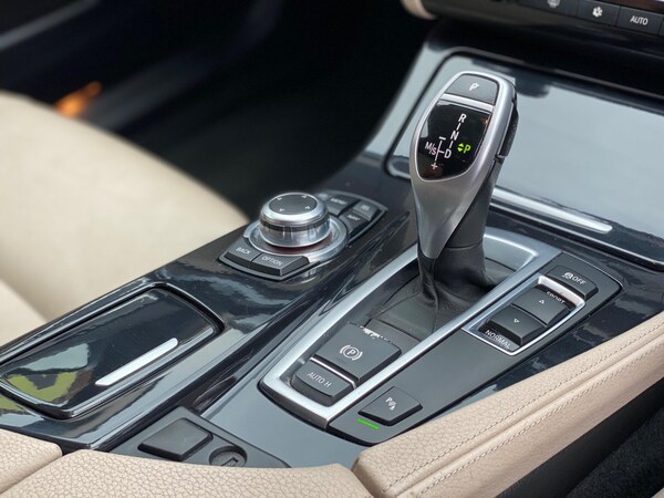 Used BMW 5 Series 2010 for sale - 76214311: Photo 23