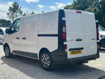 Used Renault Trafic 2019 for sale - 79202063: Photo