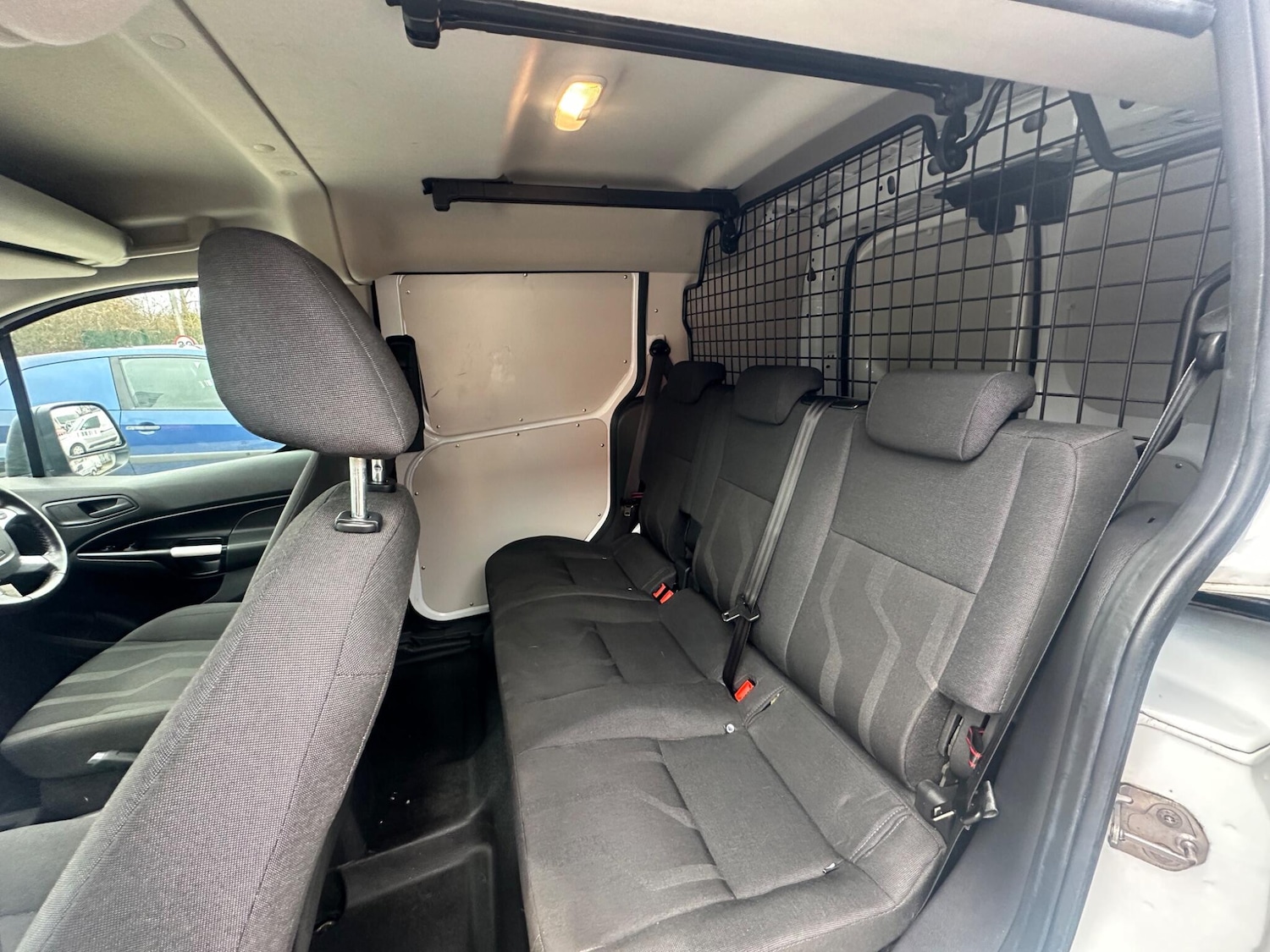 Used Ford Transit Connect 2018 for sale - 77625042: Photo 37