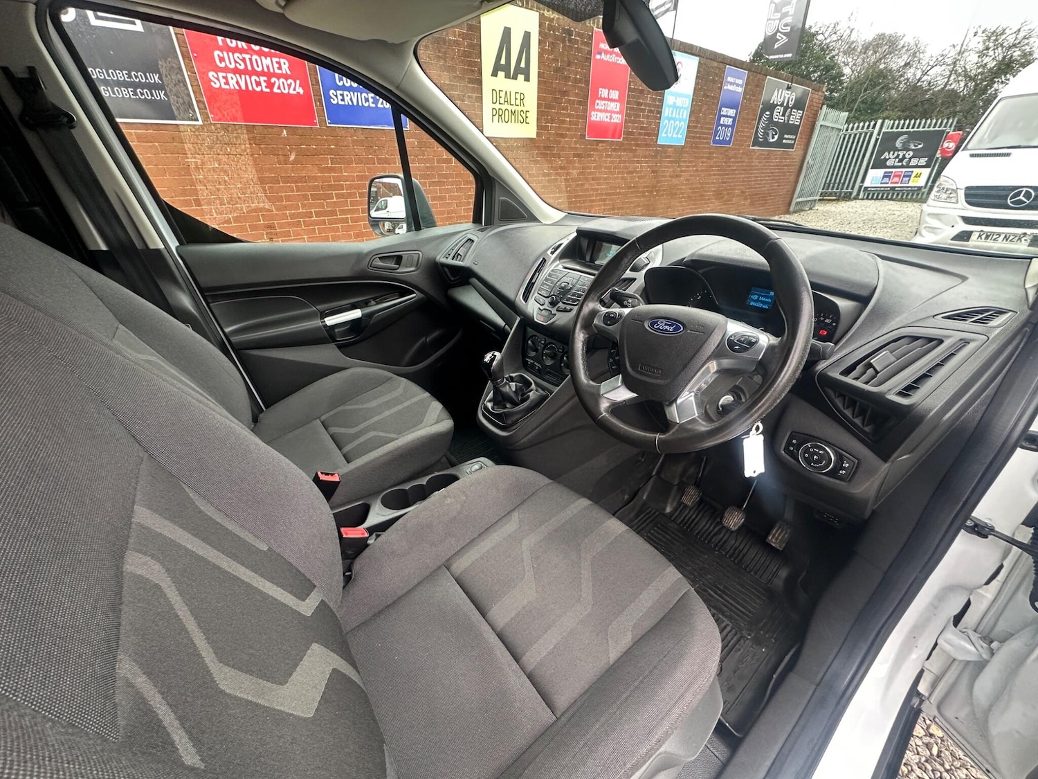 Used Ford Transit Connect 2018 for sale - 77625042: Photo 6