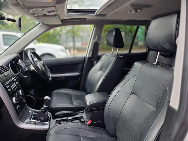 Used Suzuki Grand Vitara 2009 for sale - 76042541: Photo 31