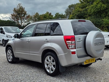 Used Suzuki Grand Vitara 2009 for sale - 76042541: Photo