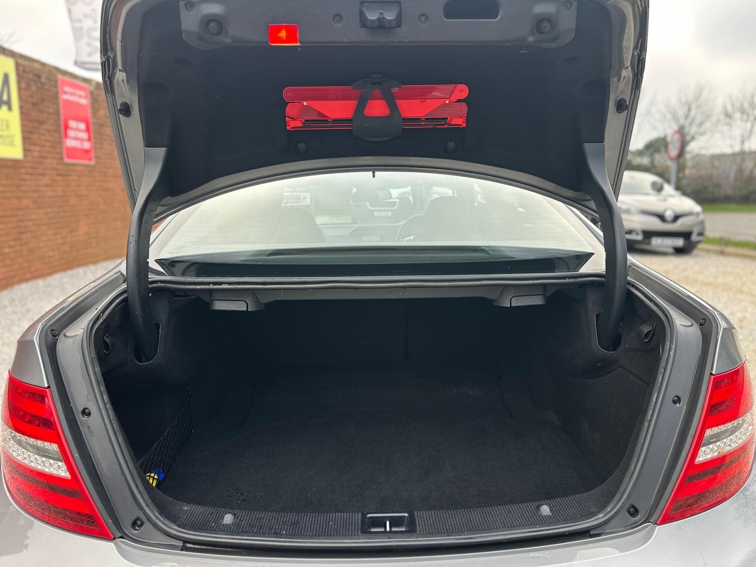 Used Mercedes-Benz C Class for sale - 77957784: Photo 8