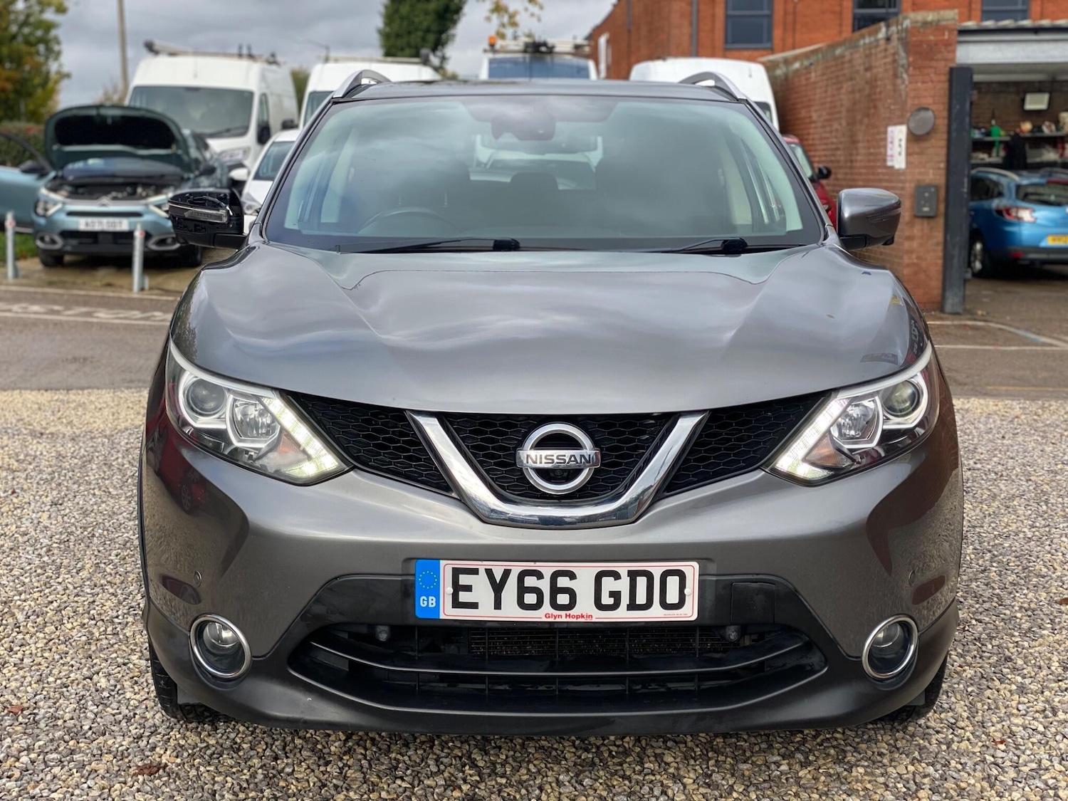 Used Nissan Qashqai 2016 for sale - 76992401: Photo 31