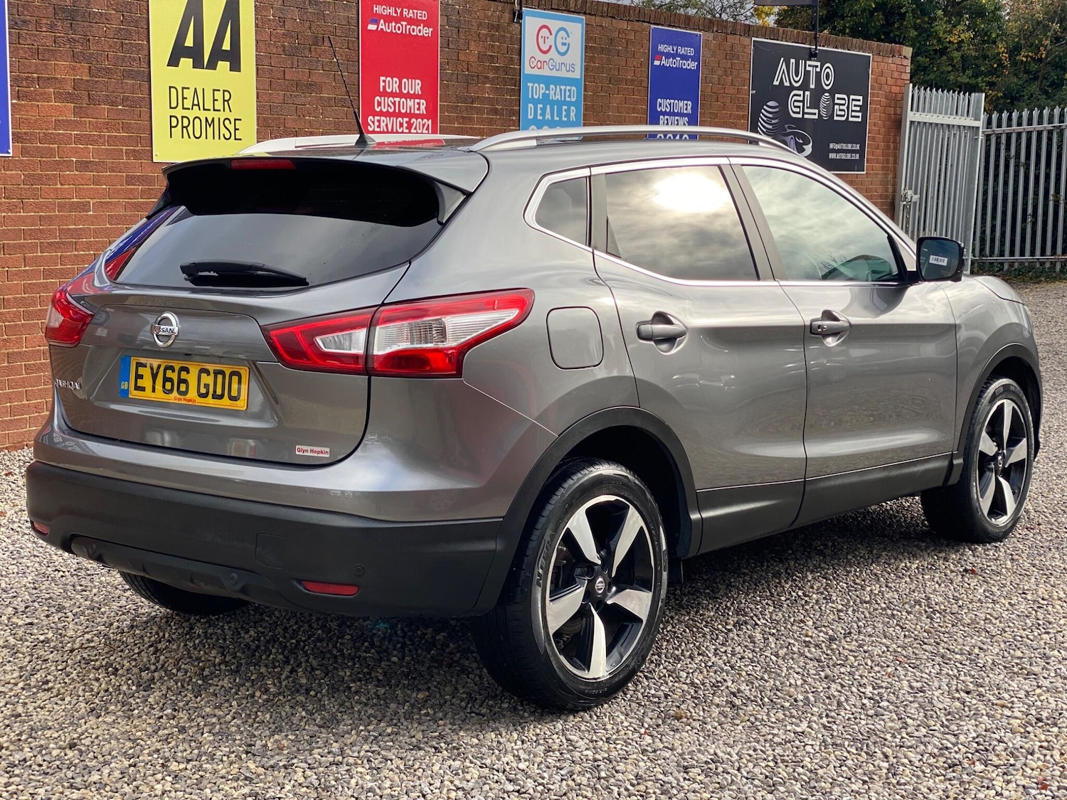 Used Nissan Qashqai 2016 for sale - 76992401: Photo 4