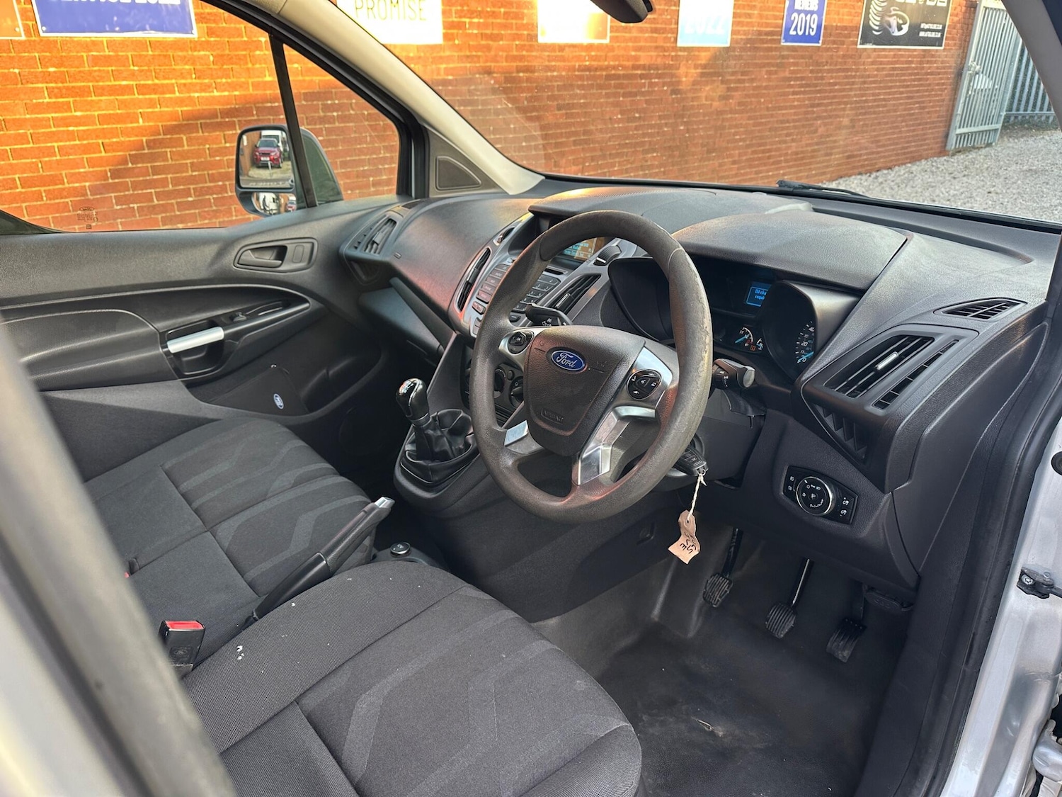 Used Ford Transit Connect 2015 for sale - 77131433: Photo 6