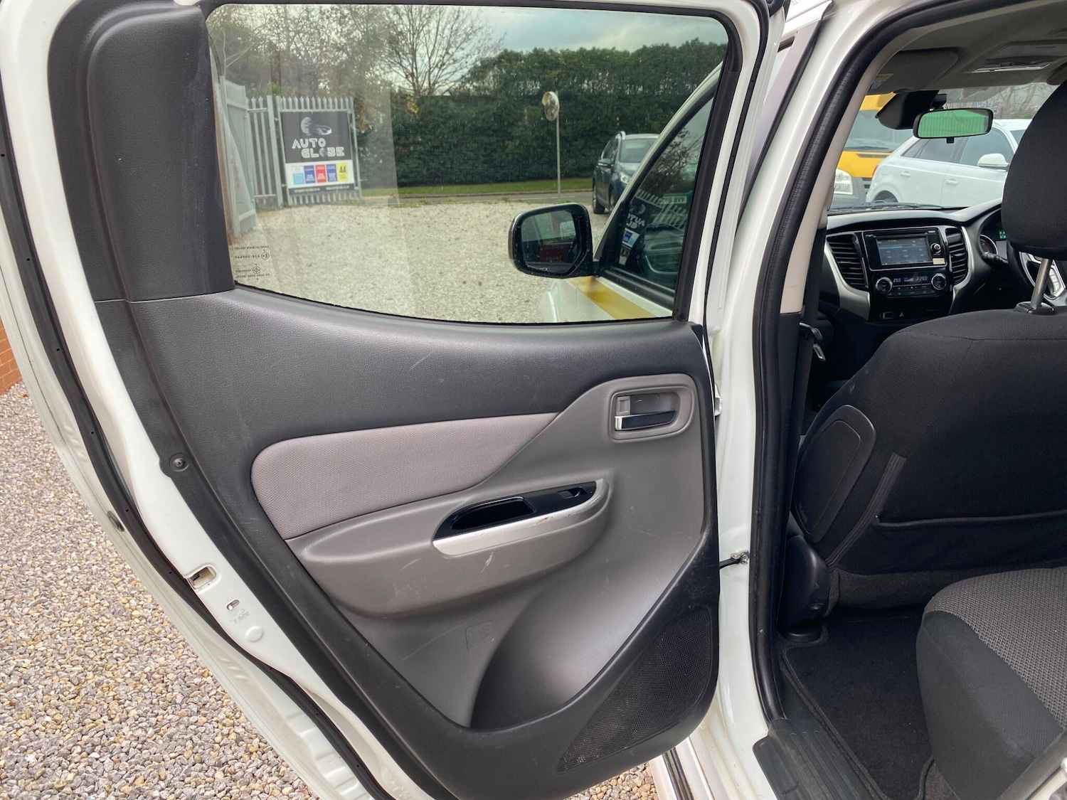 Used Mitsubishi L200 2017 for sale - 76996467: Photo 52