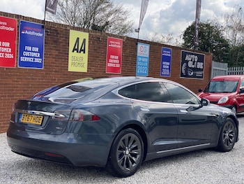 Used Tesla Model S 2017 for sale - 78086911: Photo