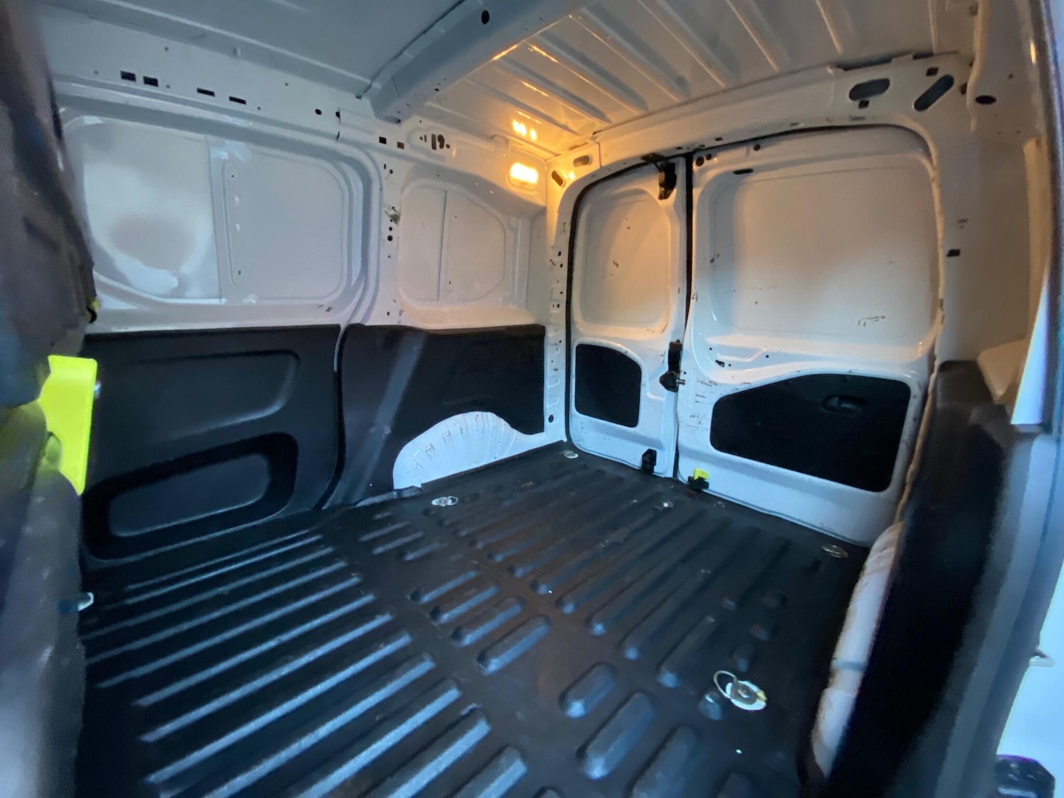 Used Citroen Berlingo 2019 for sale - 76899131: Photo 24