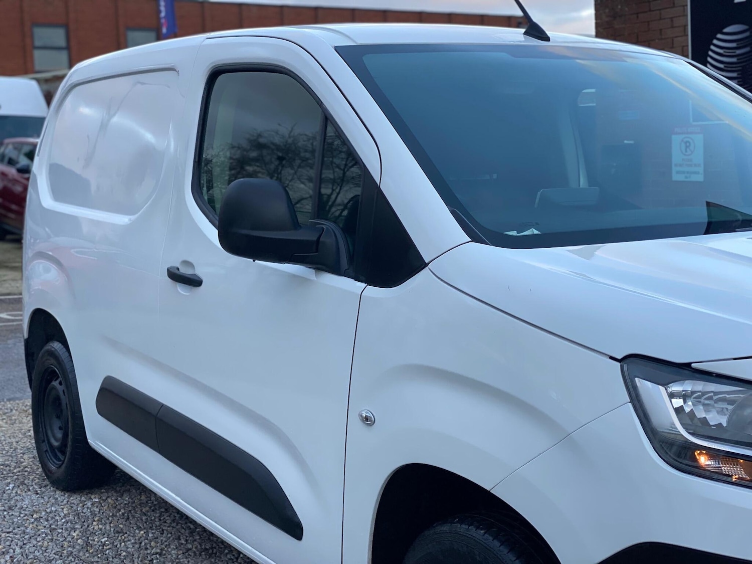 Used Citroen Berlingo 2019 for sale - 76899131: Photo 36