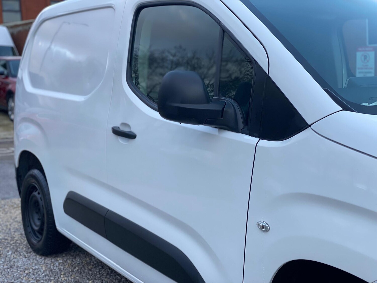 Used Citroen Berlingo 2019 for sale - 76899131: Photo 38