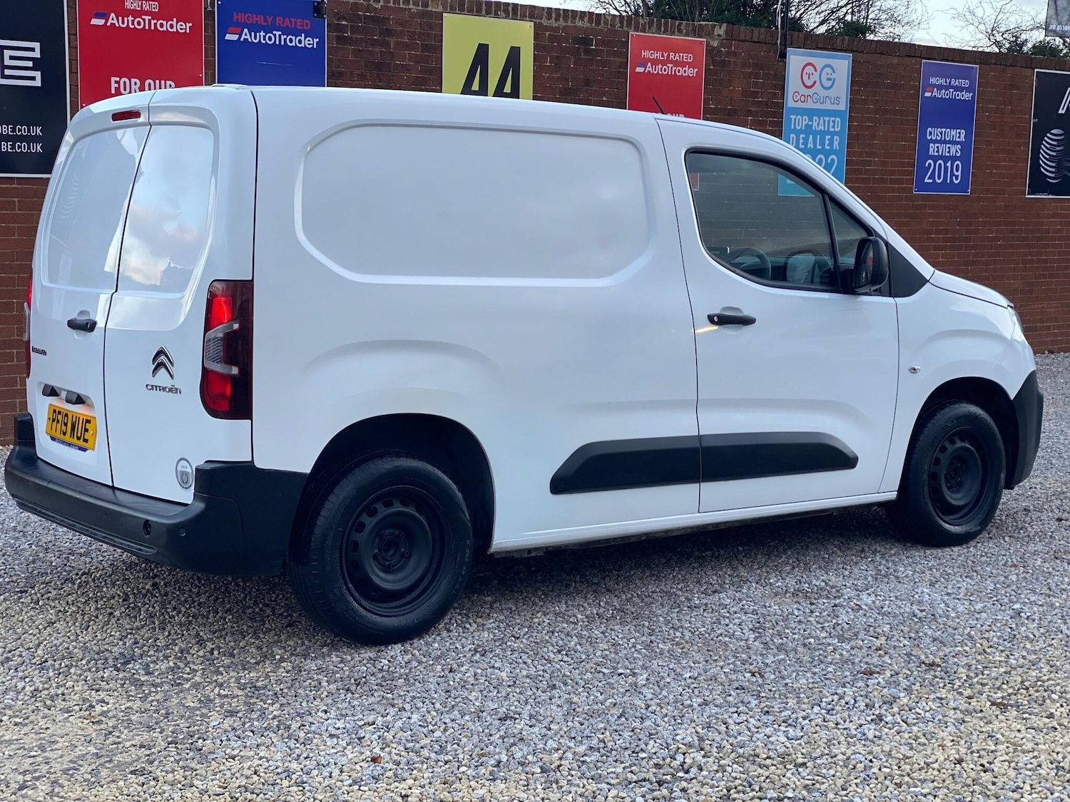 Used Citroen Berlingo 2019 for sale - 76899131: Photo 4