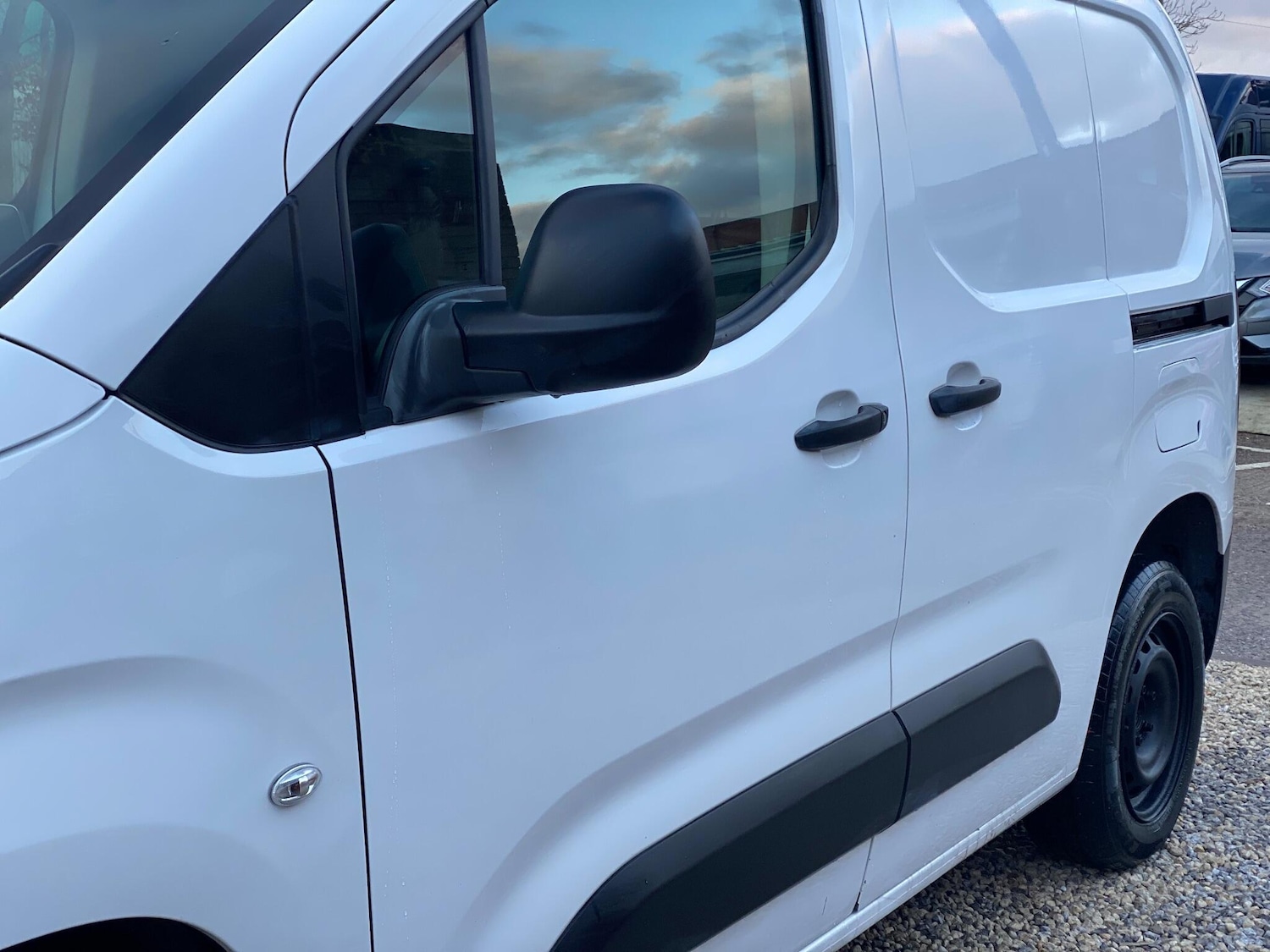 Used Citroen Berlingo 2019 for sale - 76899131: Photo 47
