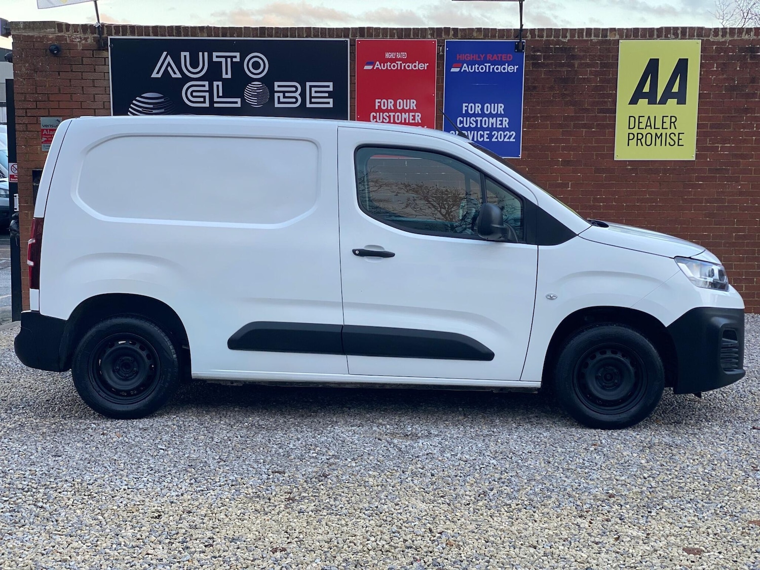 Used Citroen Berlingo 2019 for sale - 76899131: Photo 6
