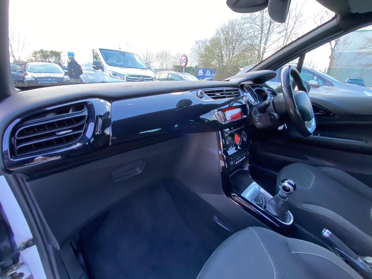 Used Citroen DS3 2014 for sale - 78019737: Photo 14